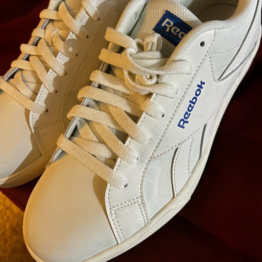 Reebok casual shoes